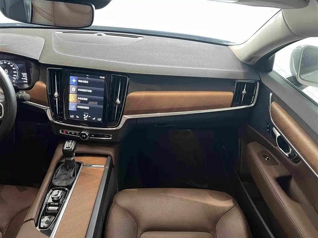 Фото 30 - Volvo S90