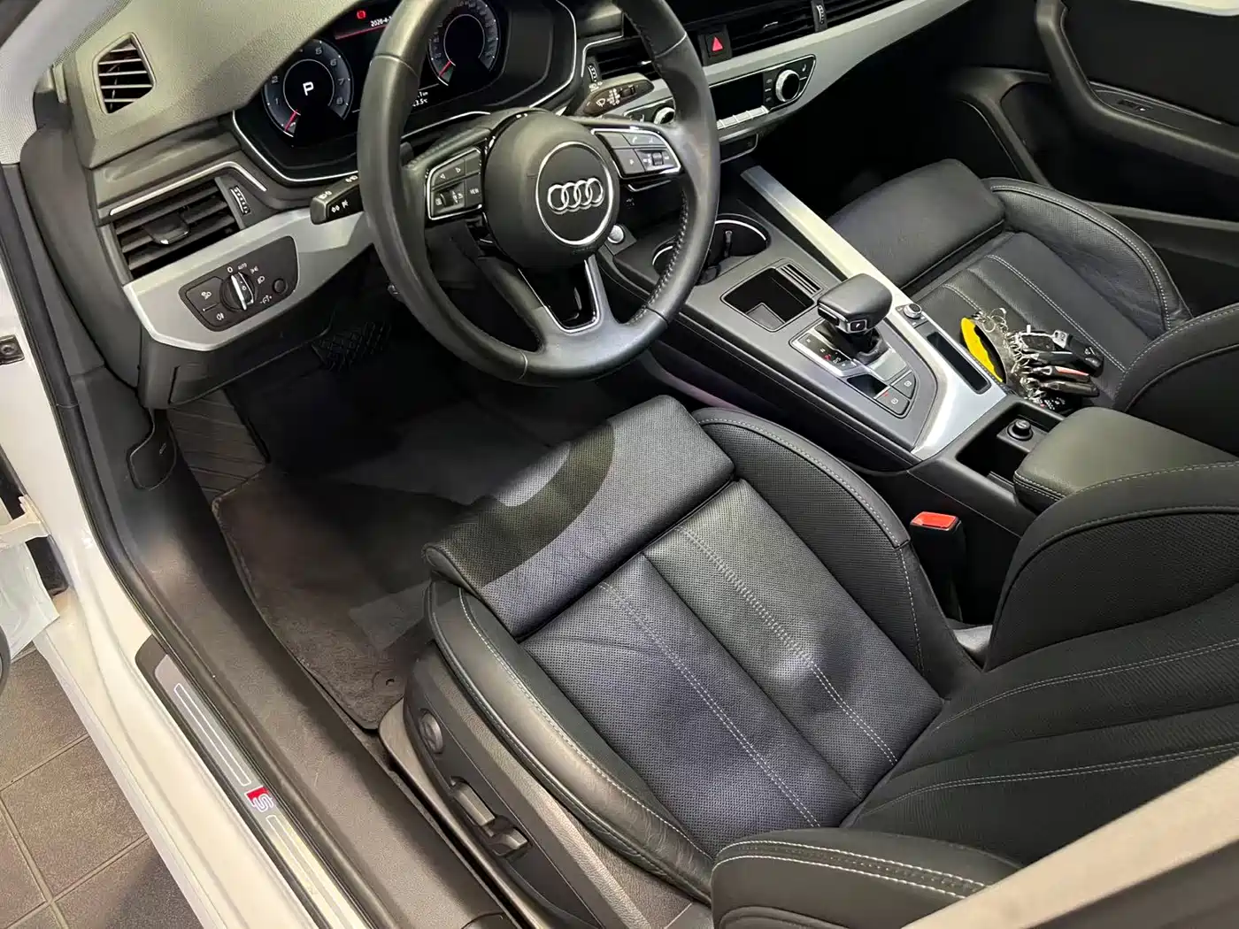 Audi A4L 2020 40 TFSI Luxury Dynamic фото 7