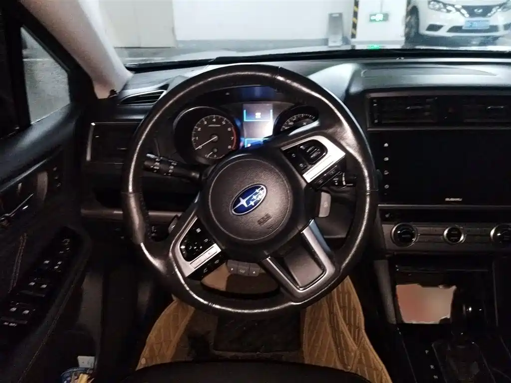 Subaru Outback 2017 2.5i Sport Navigation Edition EyeSight фото 3