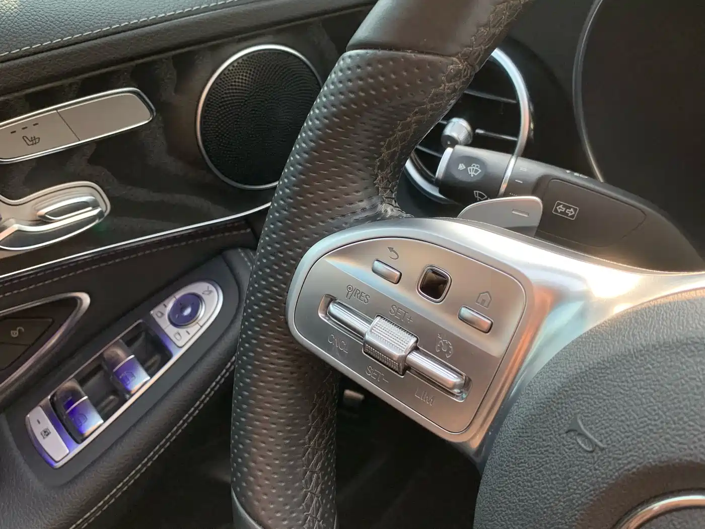 Mercedes-Benz C-Class 2020 Facelift C 260 L Sport фото 24