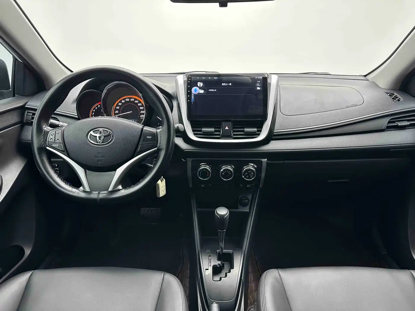 Toyota YARiS L Zhi Xuan 2022 Zhi Xuan X 1.5L CVT Leading PLUS Edition фото 12