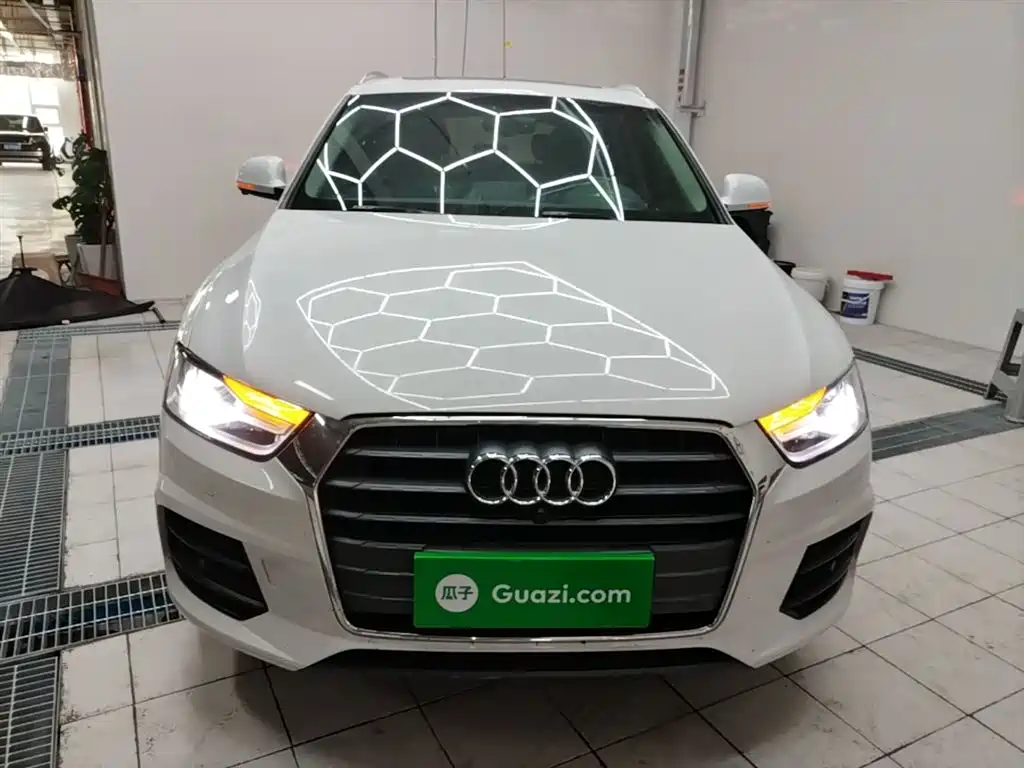 Audi Q3 2017 30 TFSI Fashion фото 3