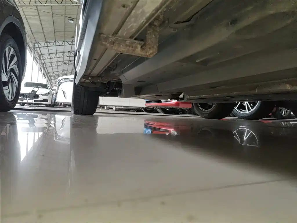 Toyota Wildlander 2022 2.0L CVT FWD Luxury PLUS Edition фото 21