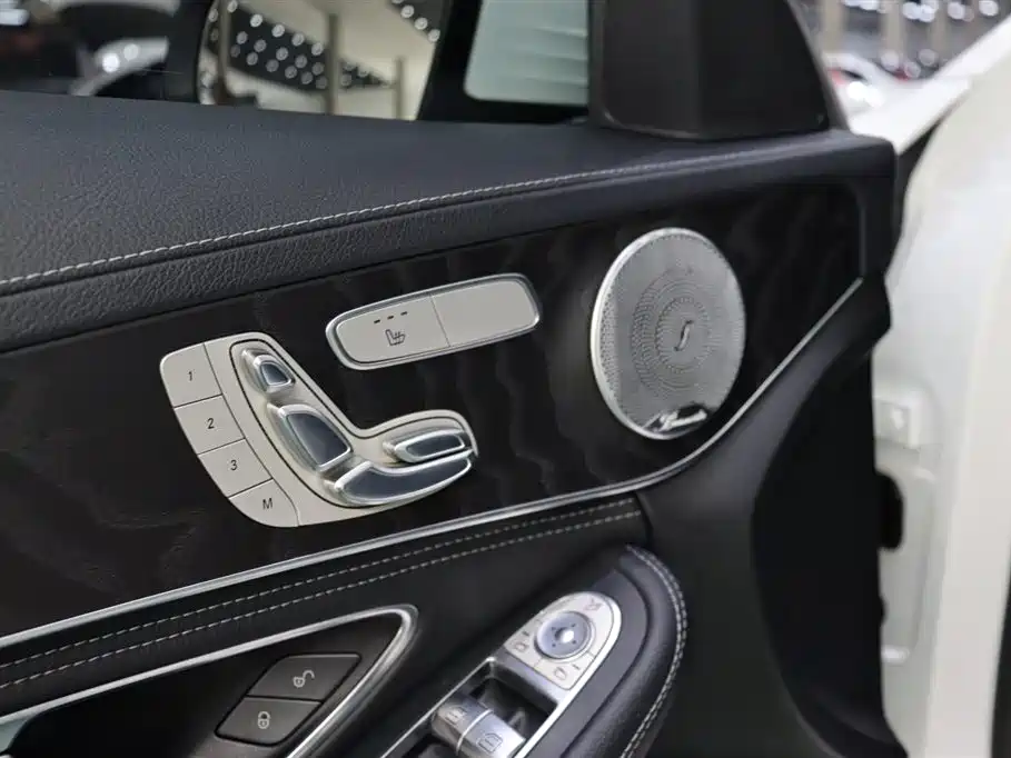 Mercedes-Benz C-Class 2018 C 200 L Sport Edition фото 9