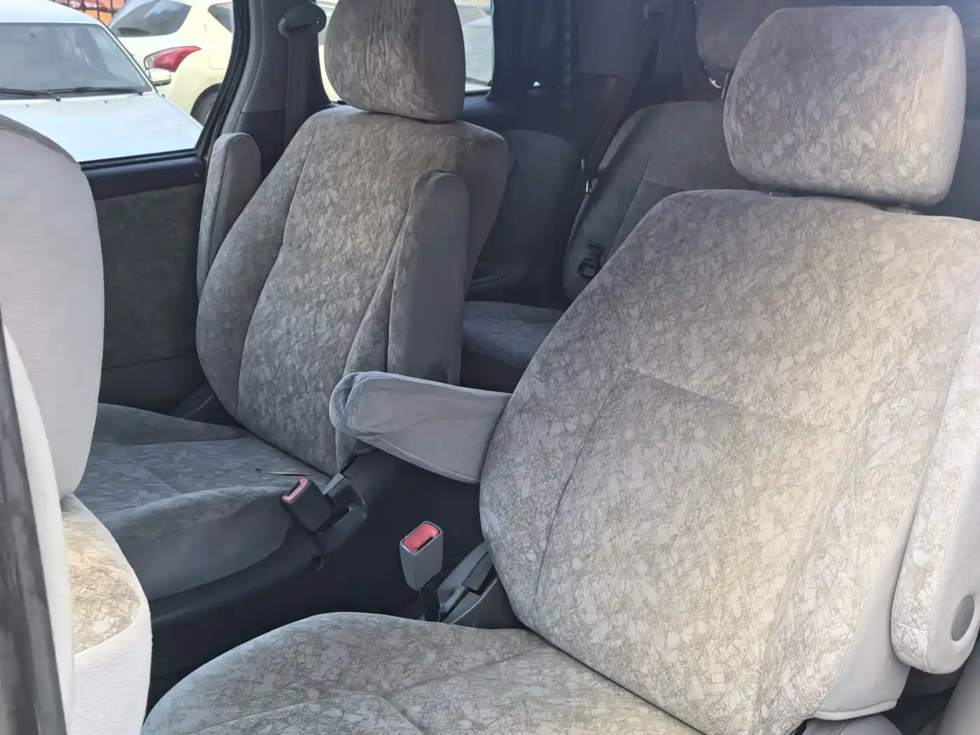Toyota Previa фото 9
