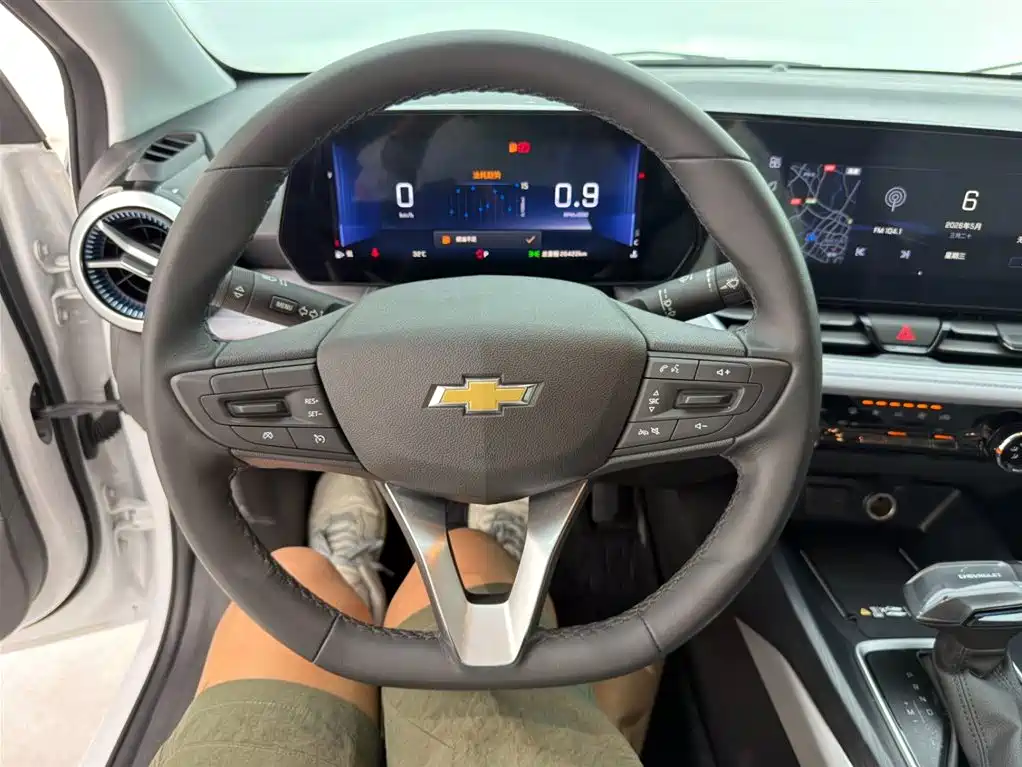 CHEVROLET CRUZE