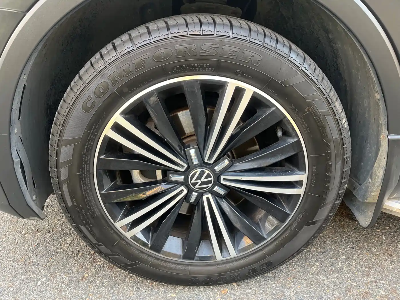 Volkswagen Tiguan L 2021 330TSI Automatic 2WD Smart фото 14