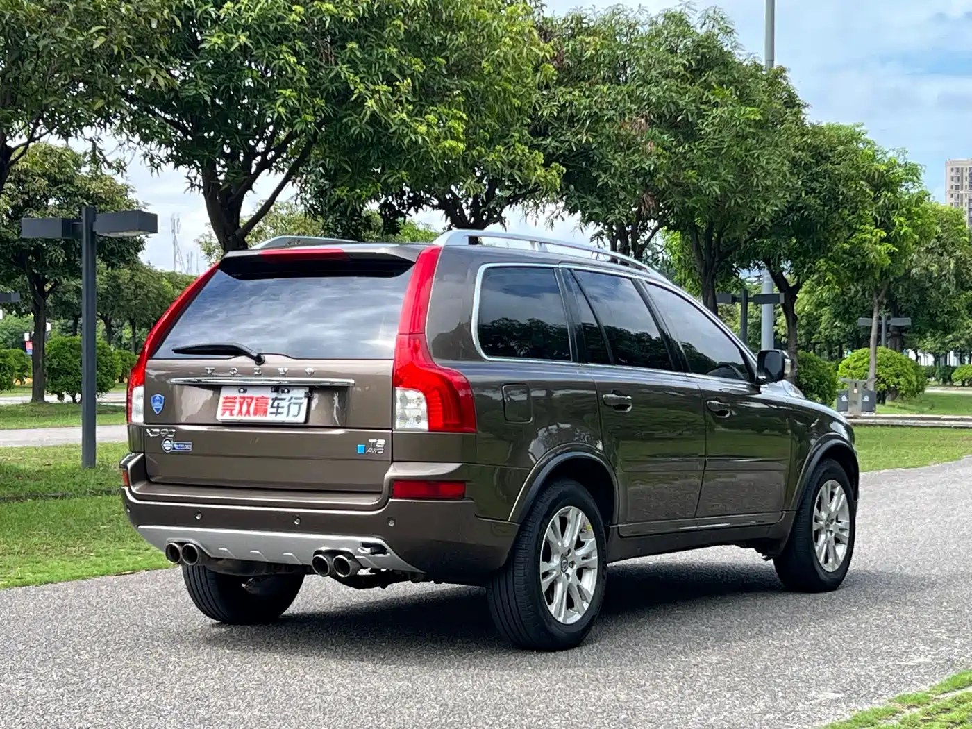 Фото 7 - Volvo XC90