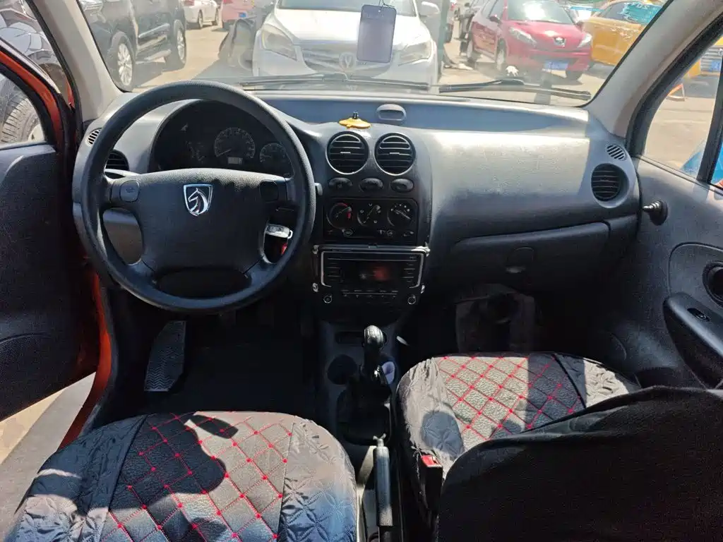 Baojun Lechi 2014 2012 Facelift 1.0L Manual P-TEC Standard