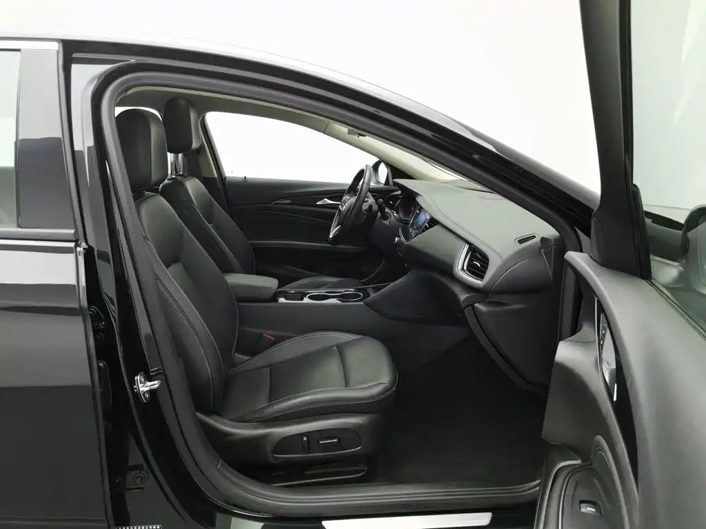 Фото 23 - Buick Regal