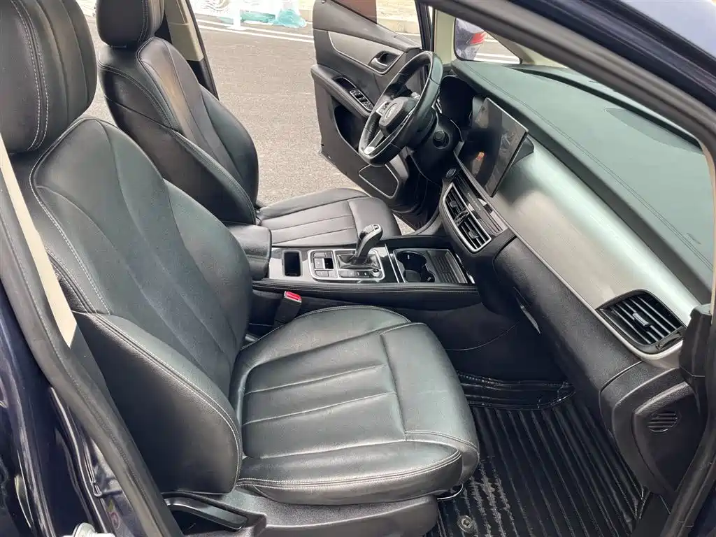 BYD Song MAX 2021 Upgrade 1.5T Automatic Luxury Edition 7-Seater фото 11