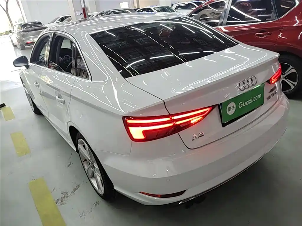 Audi A3 2017 Limousine 35 TFSI Style фото 5