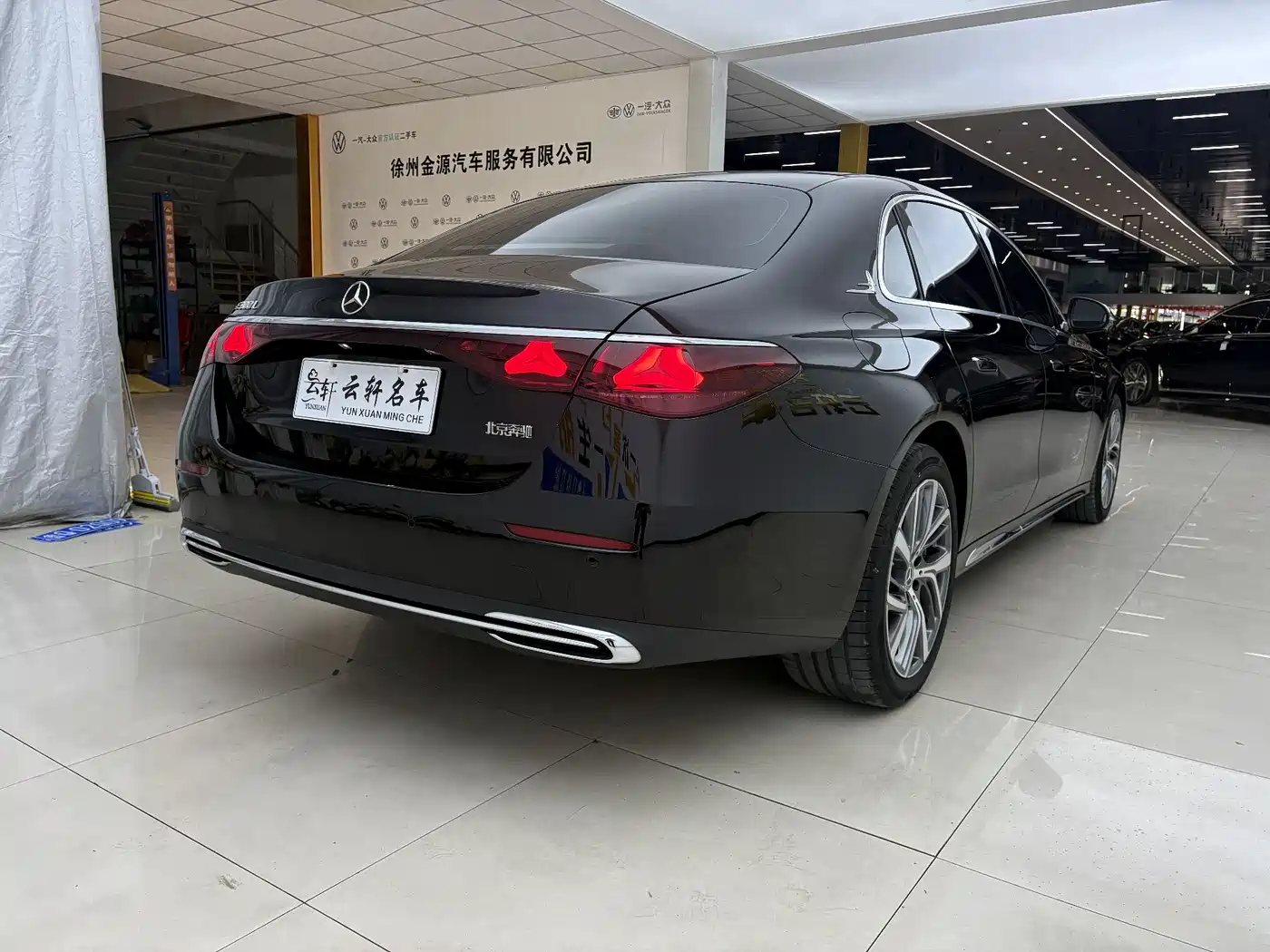 Mercedes-Benz E-Class 2025 E 300 L Fashion фото 14