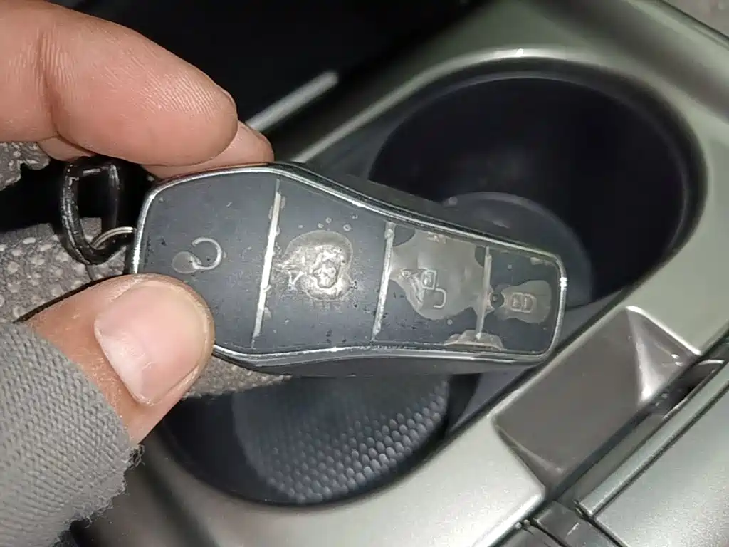Фото 9 - BYD Dolphin