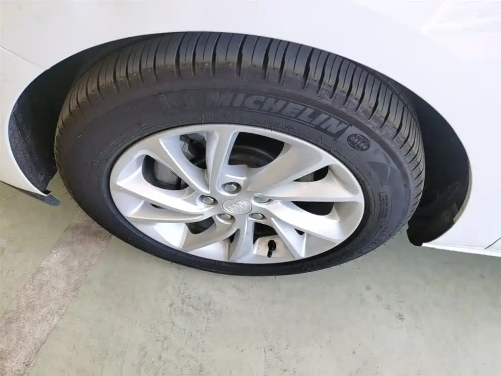 Buick Verano 2016 Hatchback 15S Auto Progressive фото 23