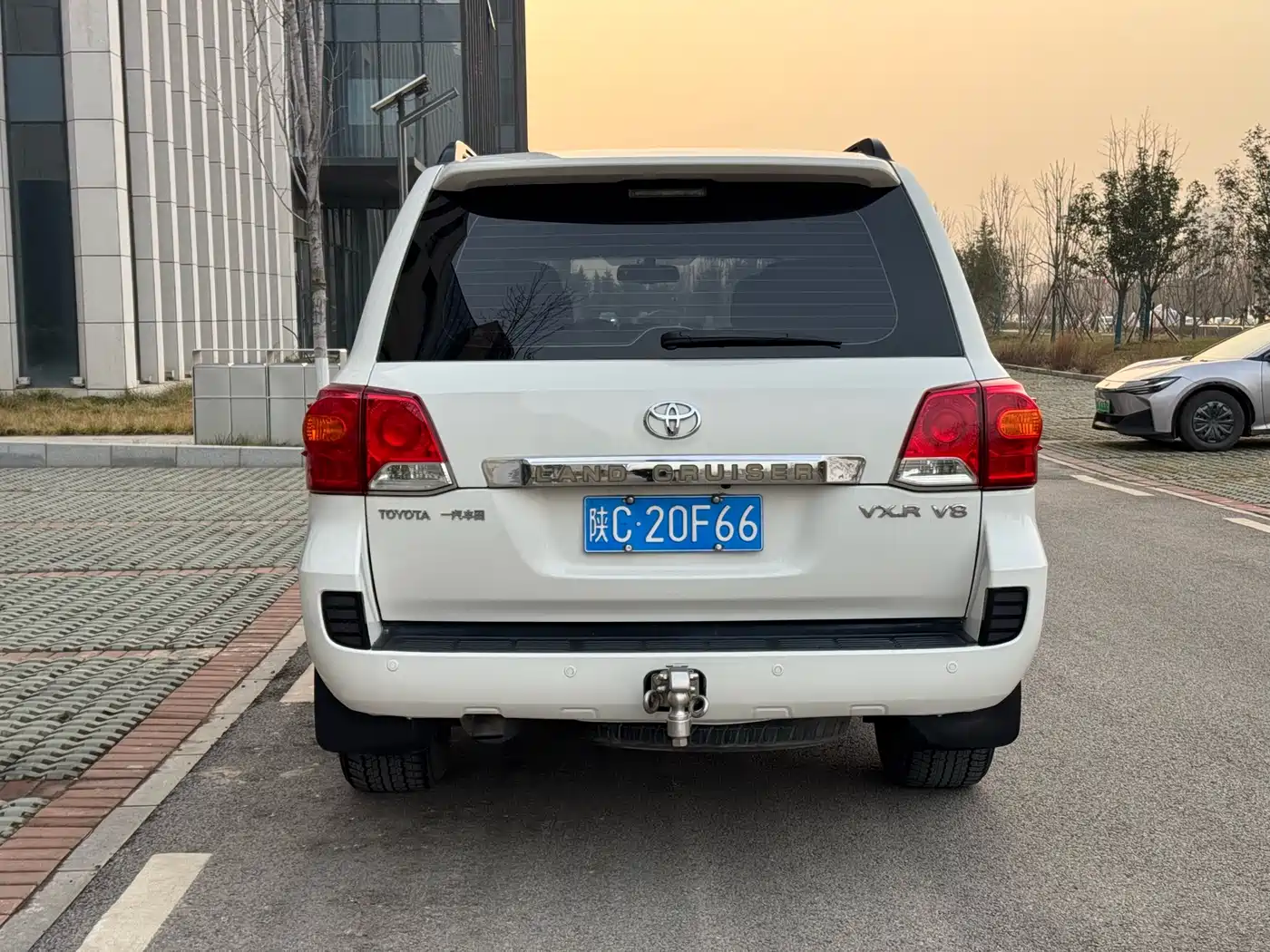Toyota Land Cruiser 2016 4.0L Automatic VX фото 6