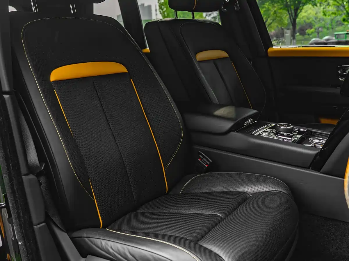 Rolls-Royce Cullinan 2020 Black Badge фото 7