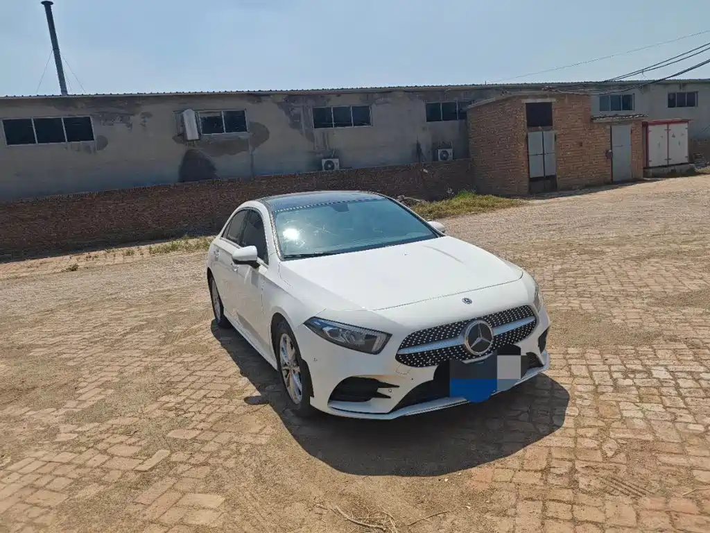  Mercedes-Benz Mercedes-Benz A-Class 2022 A 200 L Sport Sedan Dynamic