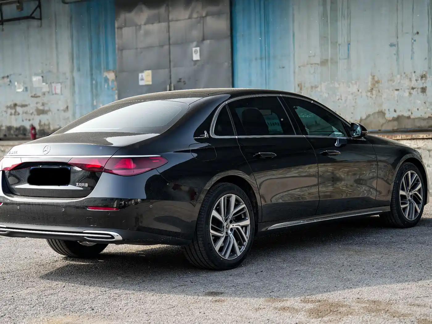Mercedes-Benz E-Class 2024 E 300 L Fashion фото 8