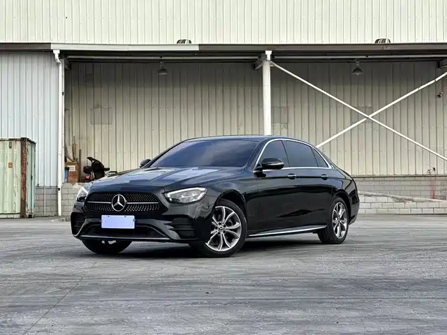 Mercedes-Benz E E 300 L, Спорт Стиль