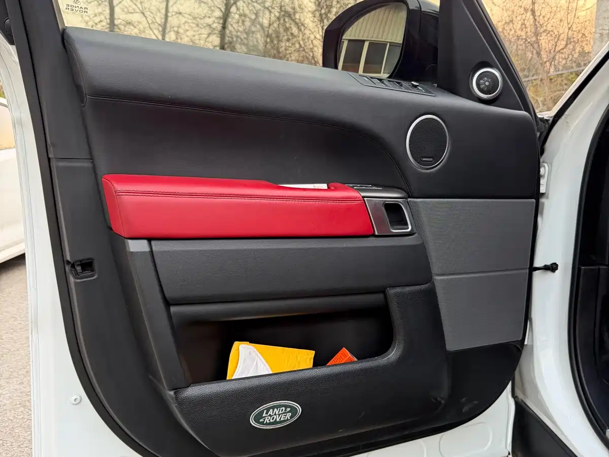 Land Rover Range Rover Sport 2017 3.0 SC V6 HSE DYNAMIC фото 4