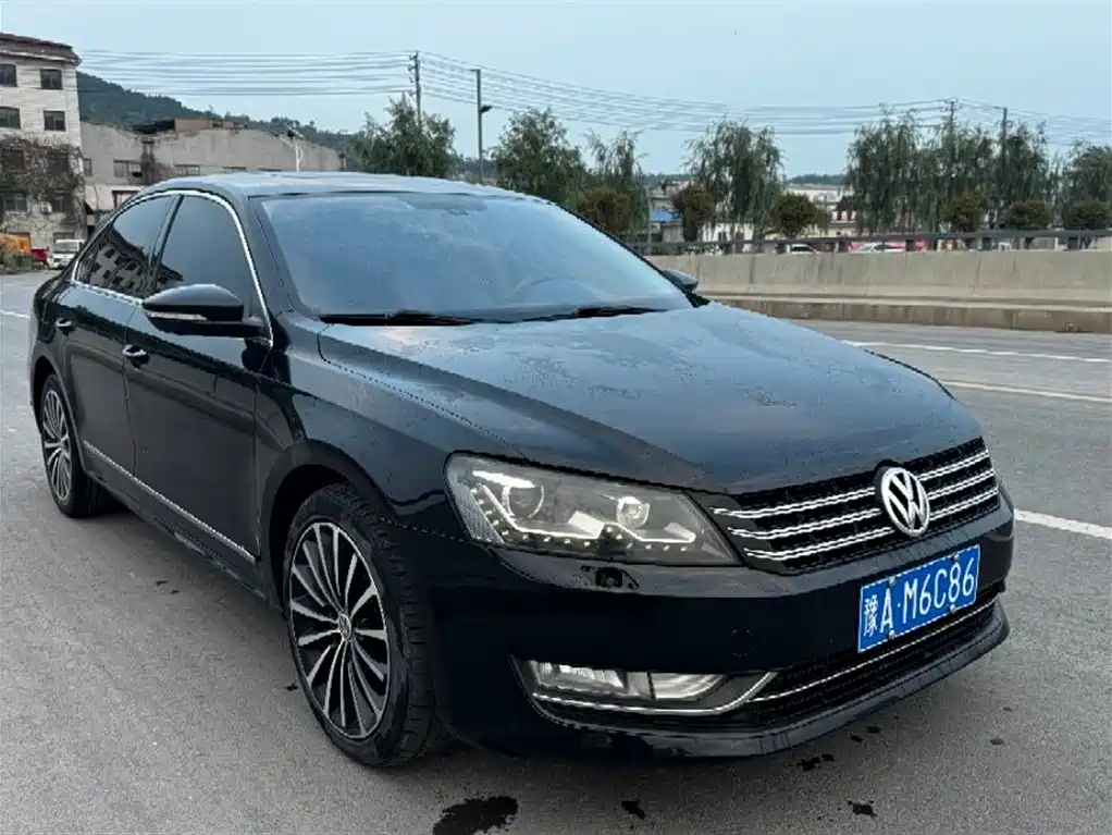 Volkswagen Passat 2013 2.0TSI DSG Zhizun