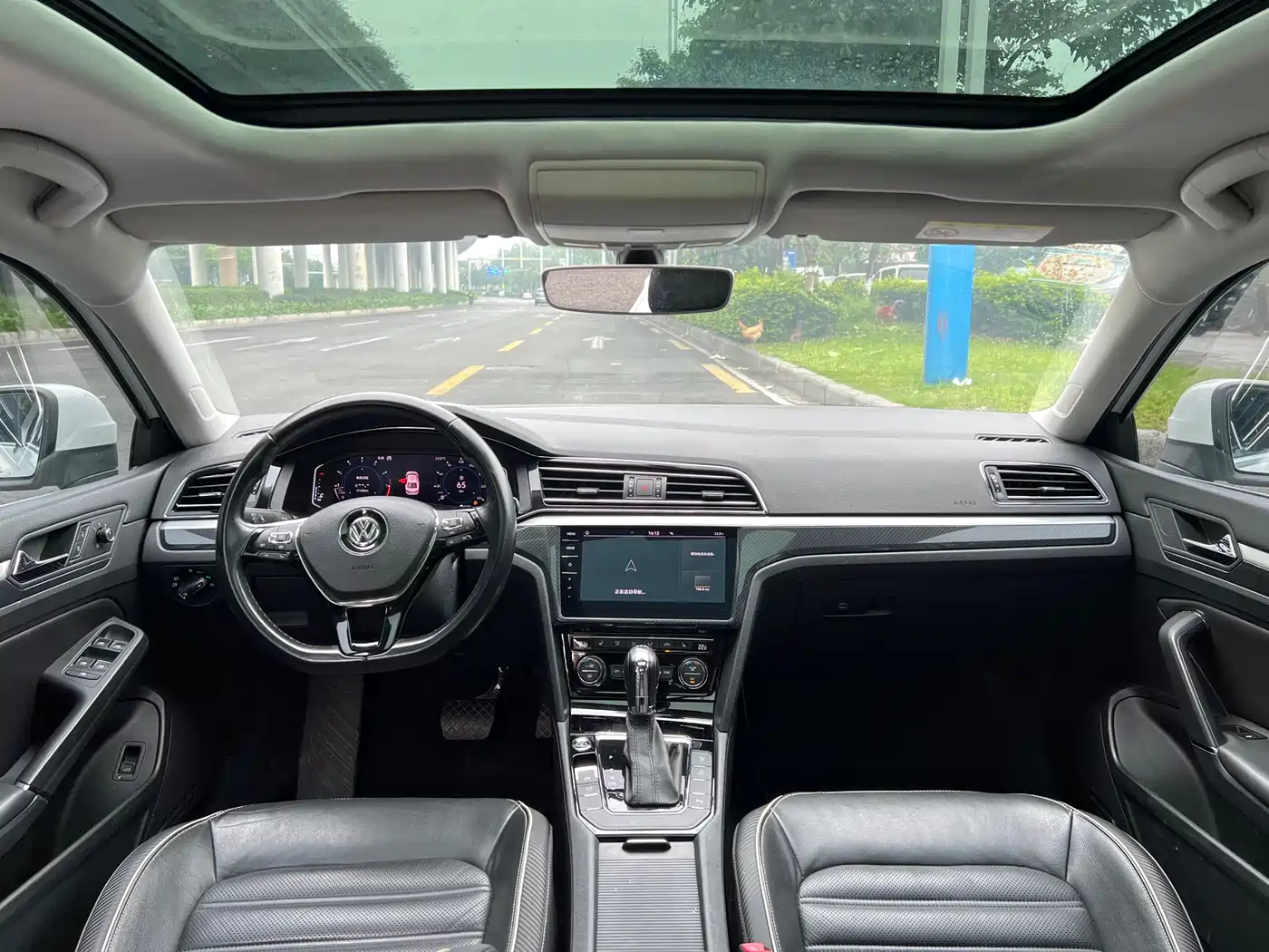 Volkswagen Lamando 2019 280TSI DSG Luxury Edition China V фото 11