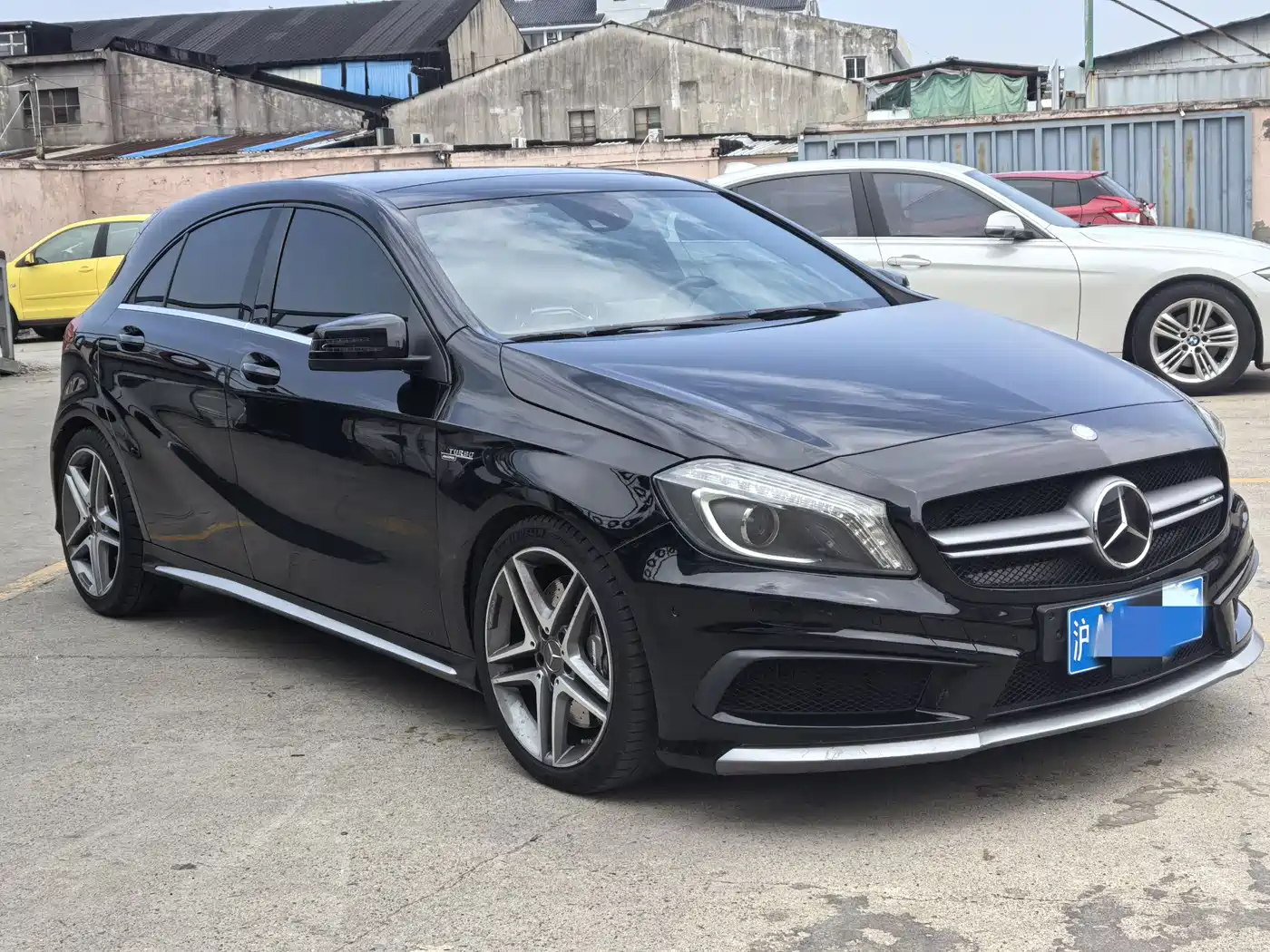 Mercedes-Benz A-Class AMG (Import) 2014 AMG A 45 4MATIC фото 2