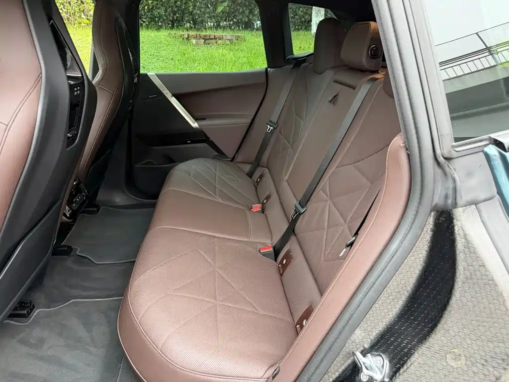 BMW iX 2023 2022 xDrive40