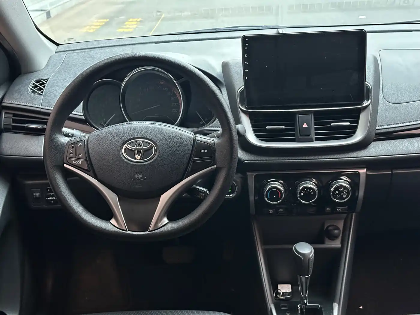 Toyota YARiS L Zhi Xuan 2022 Zhi Xuan X 1.5L CVT Luxury PLUS Edition фото 13