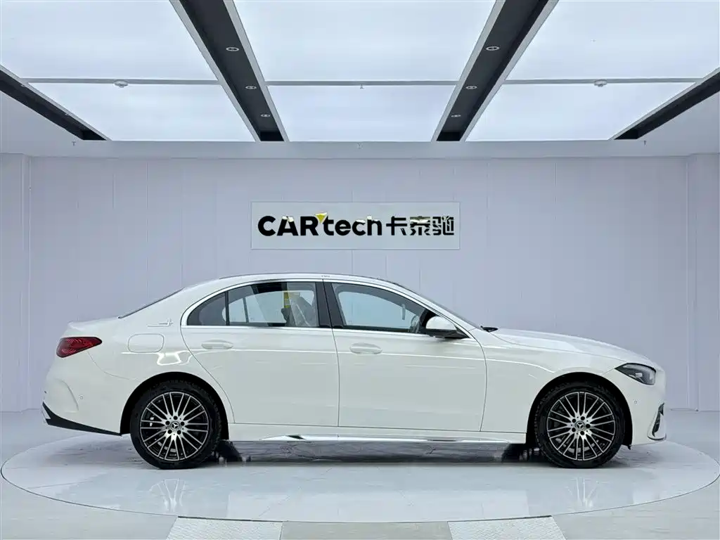 Mercedes-Benz C-Class 2025 C 260 L Sport Edition фото 3
