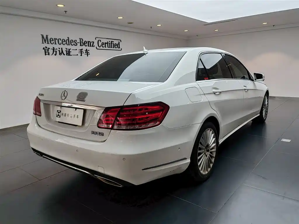 Mercedes-Benz E-Class 2015 E 200 L фото 6