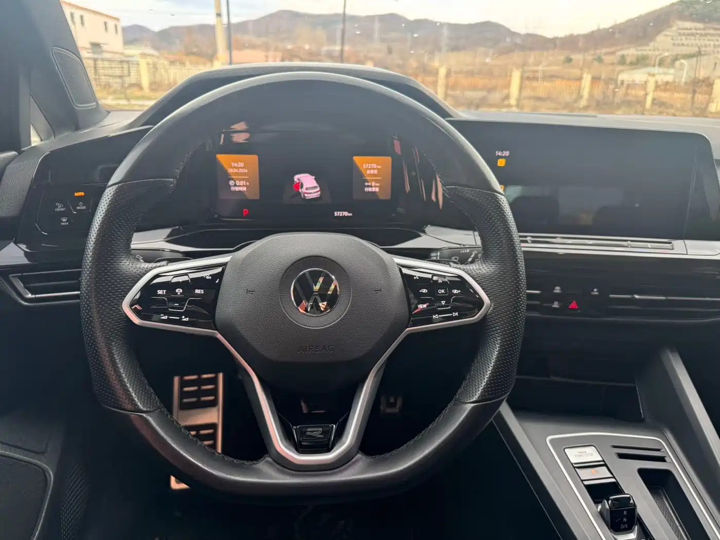 Volkswagen Golf 2021 280TSI DSG R-Line фото 8