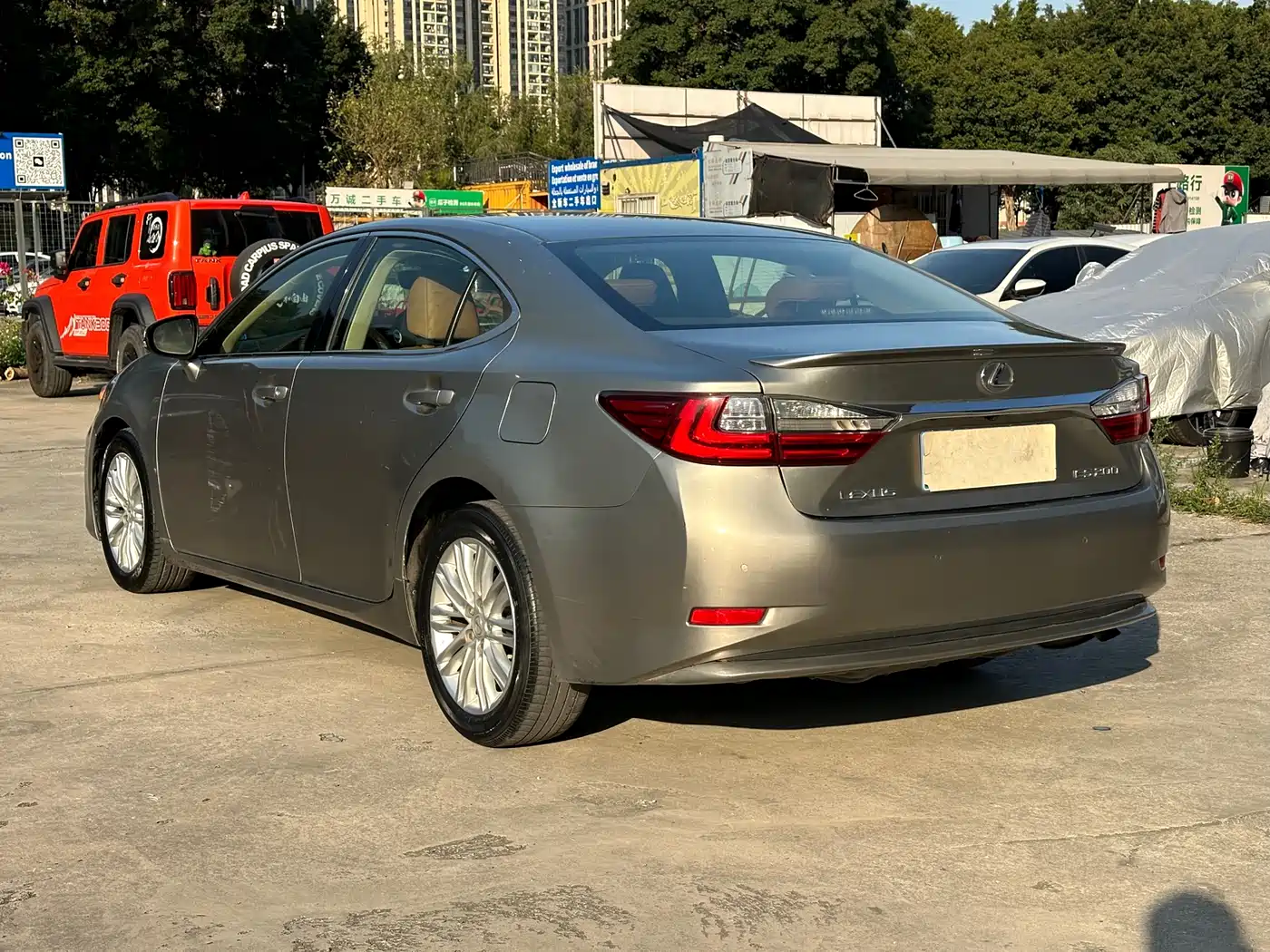 Lexus ES 2015 200 Elite Edition фото 16