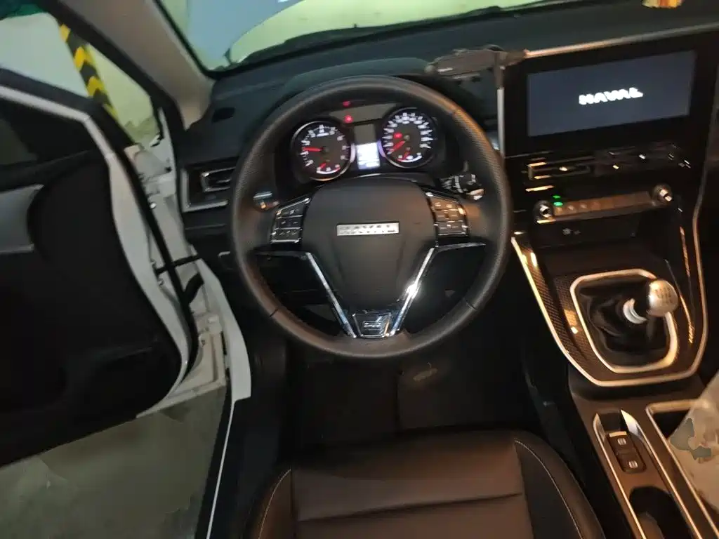 Haval M6 2024 2023 PLUS 1.5T Manual Luxury Smart Connect