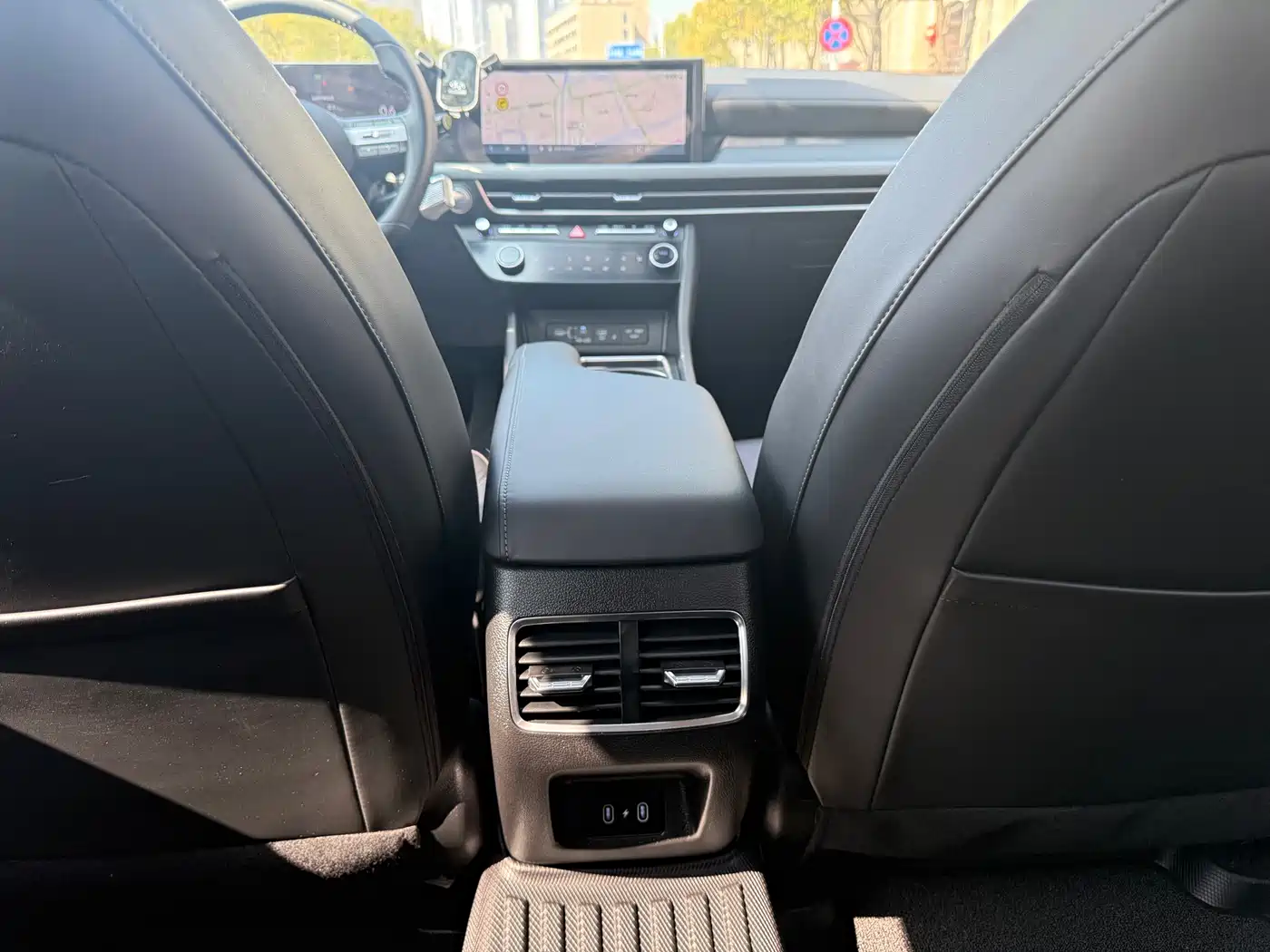 Hyundai Sonata 2024 1.5T Pro фото 27