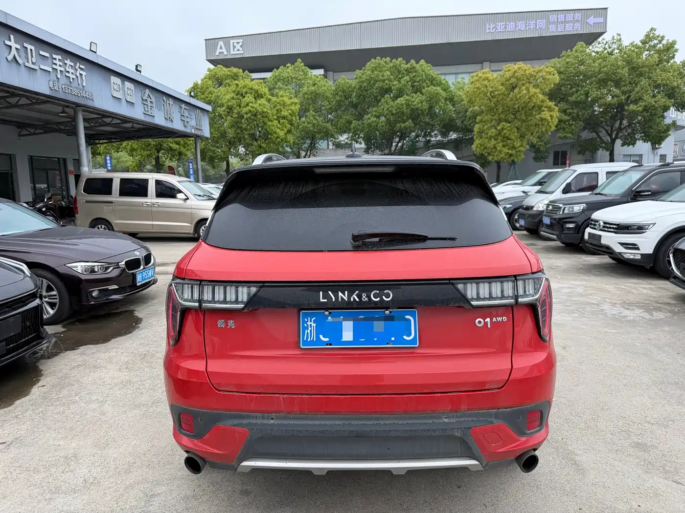 Lynk & Co 01 2017 2.0T AWD Pro фото 8