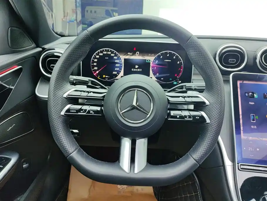 Mercedes-Benz C-Class 2023 Facelift C 200 L Sport Edition фото 15