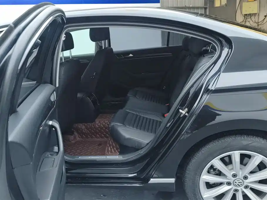 Volkswagen Magotan 2019 330TSI DSG Leading China VI фото 11
