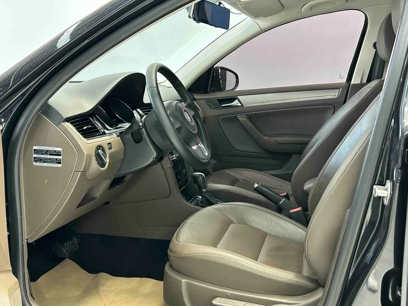 Volkswagen Bora 2013 1.4T Automatic Comfort фото 4