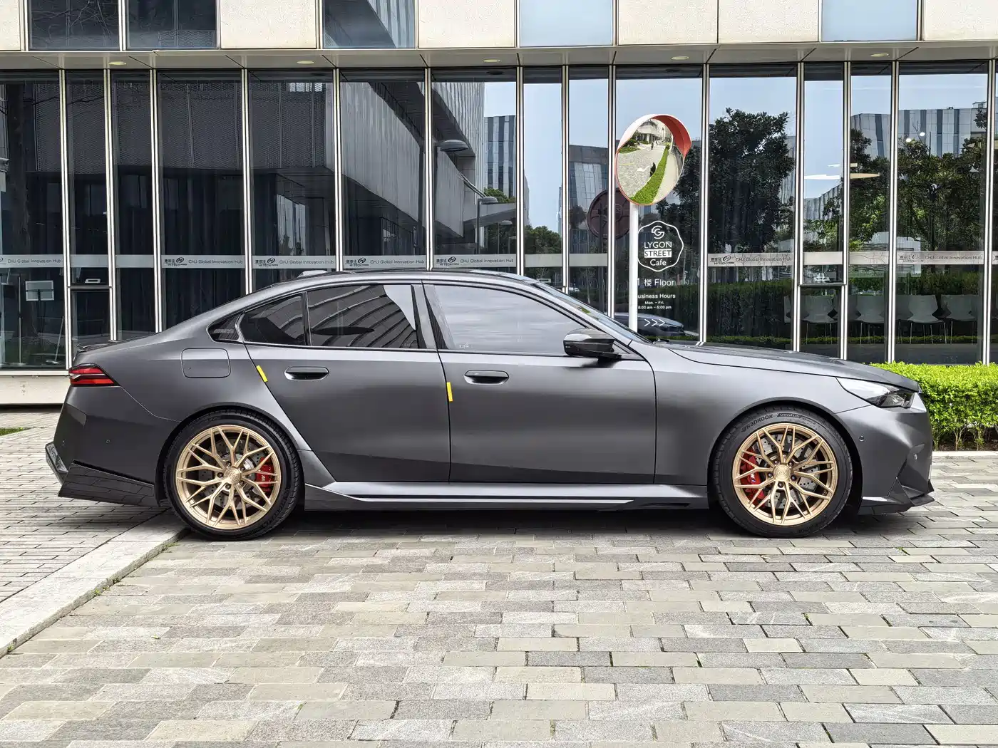 BMW M5 New Energy 2025 M5 фото 5