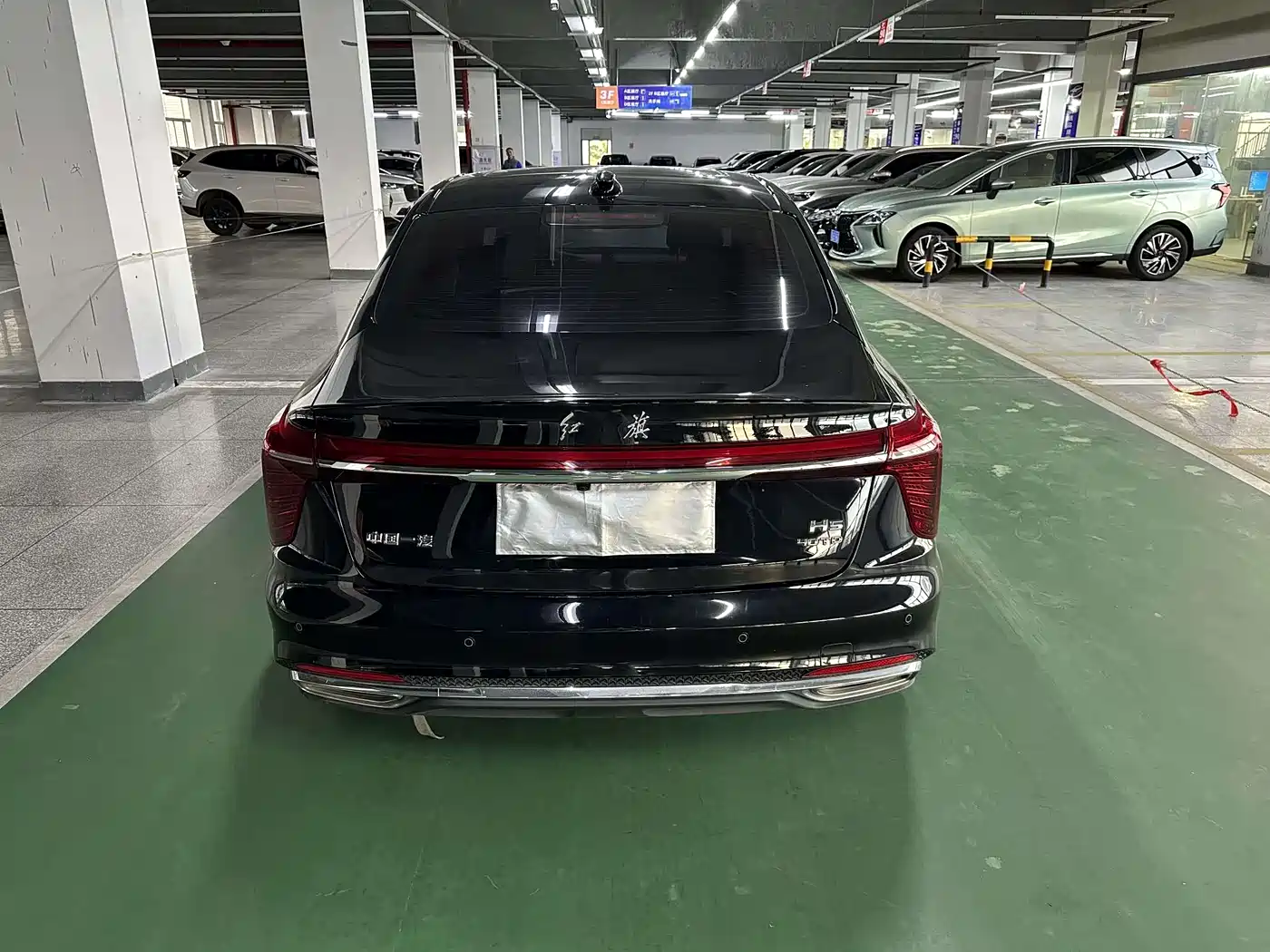 Hongqi H5 2024 2.0T Automatic Smart Connect Flag Smooth Edition фото 7