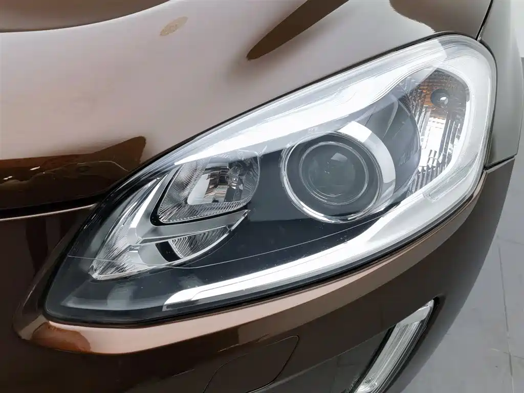 Photo 7 - Volvo XC60