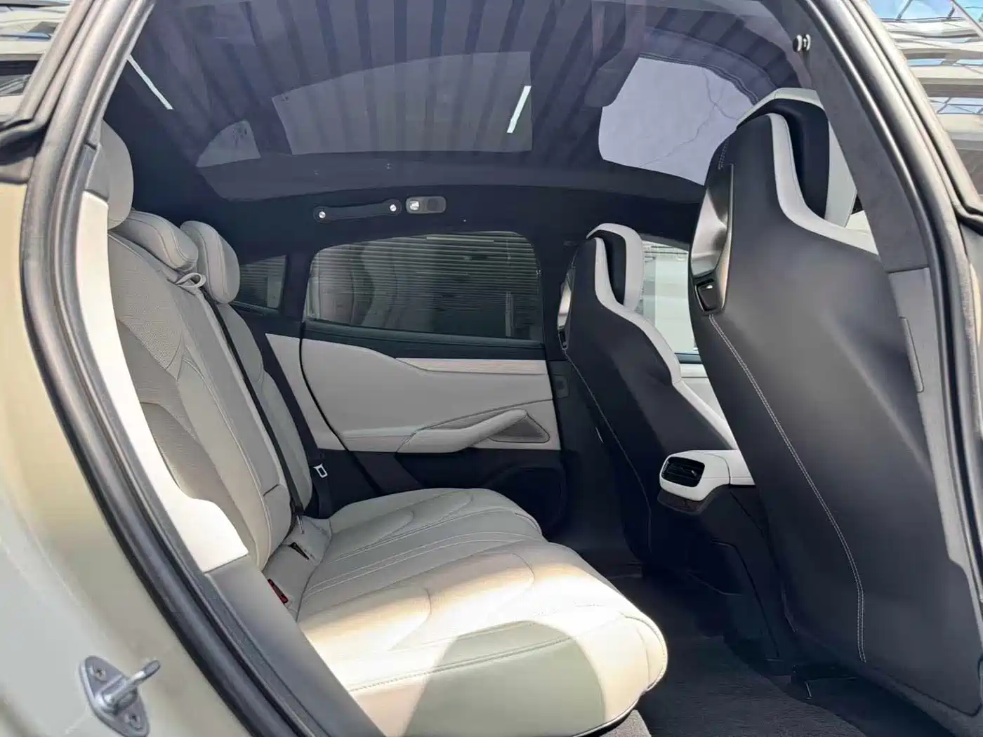Xiaomi Auto Xiaomi SU7 2024 2024 AWD Extended Range Advanced Smart Driving Max Edition