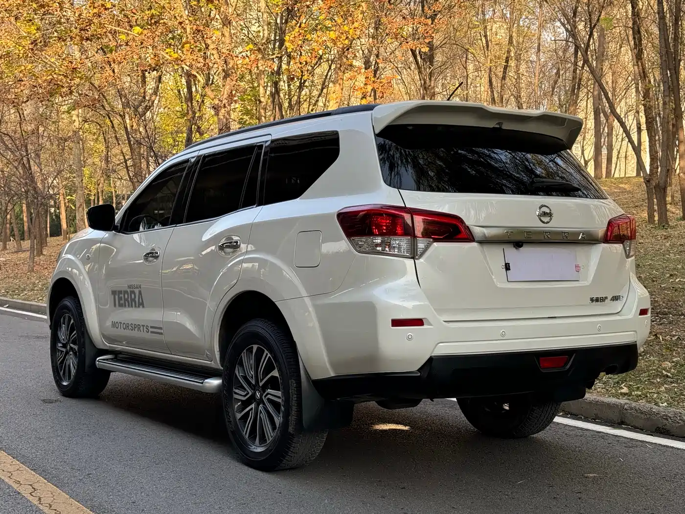 Nissan Terra 2022 2020 2.5L XL Upper 4WD Automatic Luxury Edition