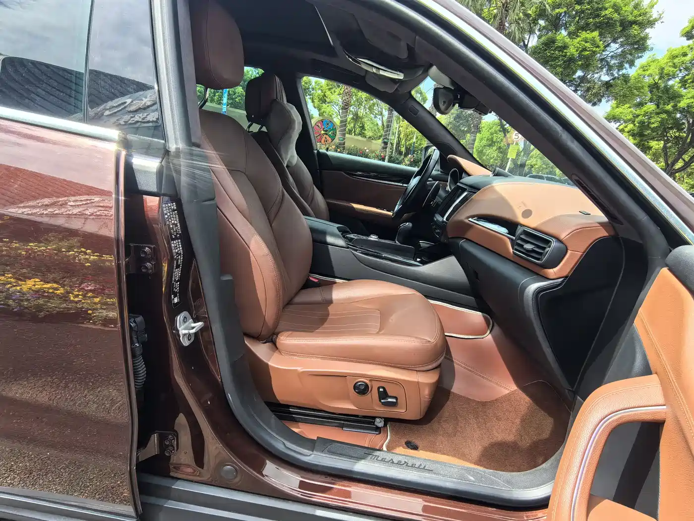 Maserati Levante 2018 3.0T Classic Edition фото 13