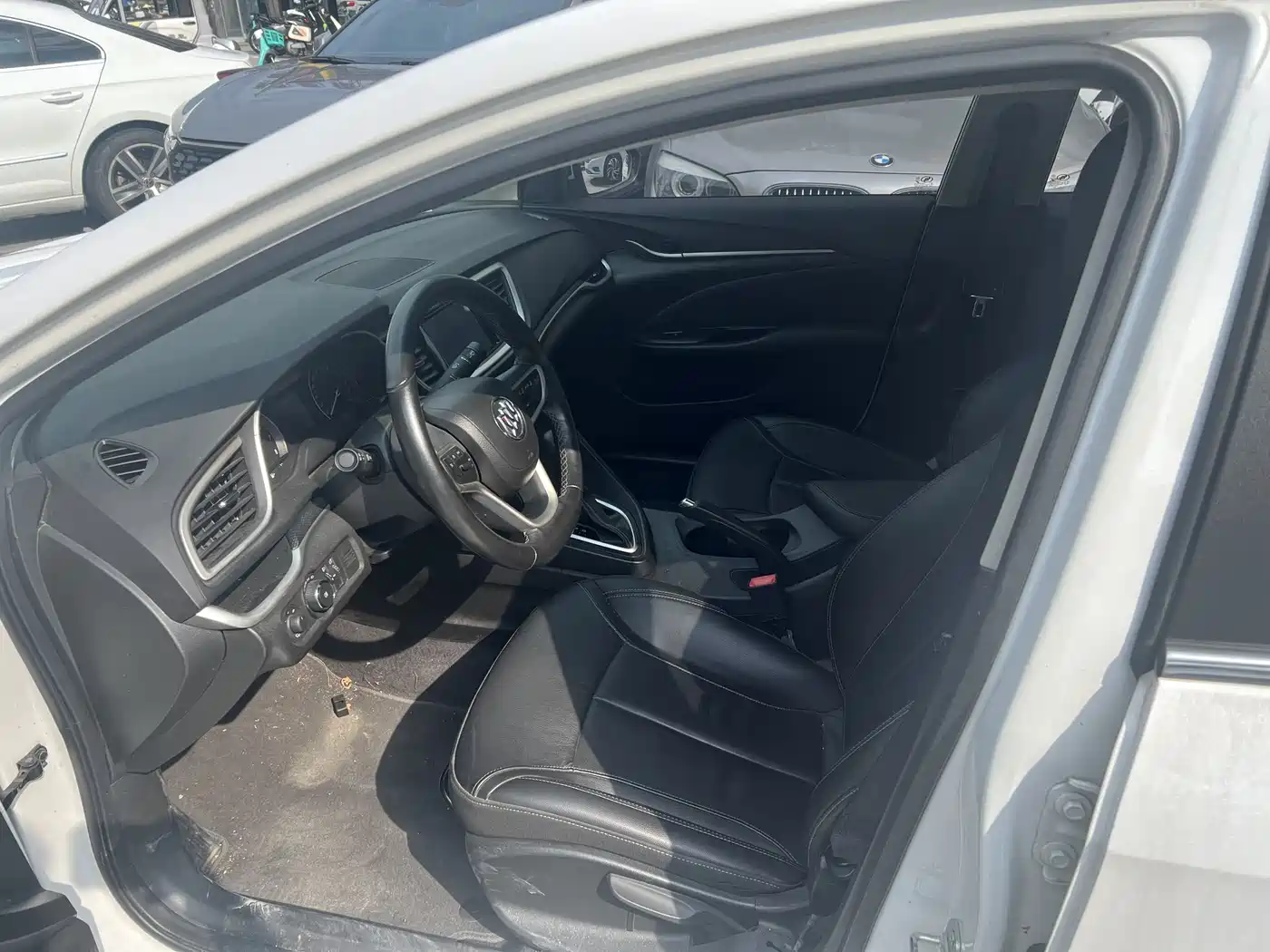 Buick Excelle 2019 18T Auto Connected Elite China VI фото 4