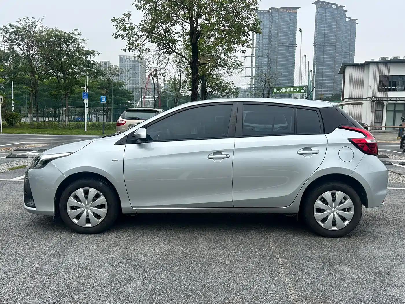 Toyota YARiS L Zhi Xuan 2020 1.5L CVT Leading Edition фото 5