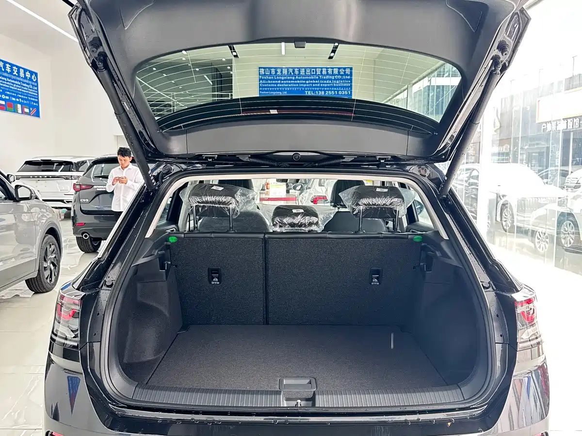 Volkswagen T-ROC 2026 280TSI DSG 2WD Time Edition фото 12