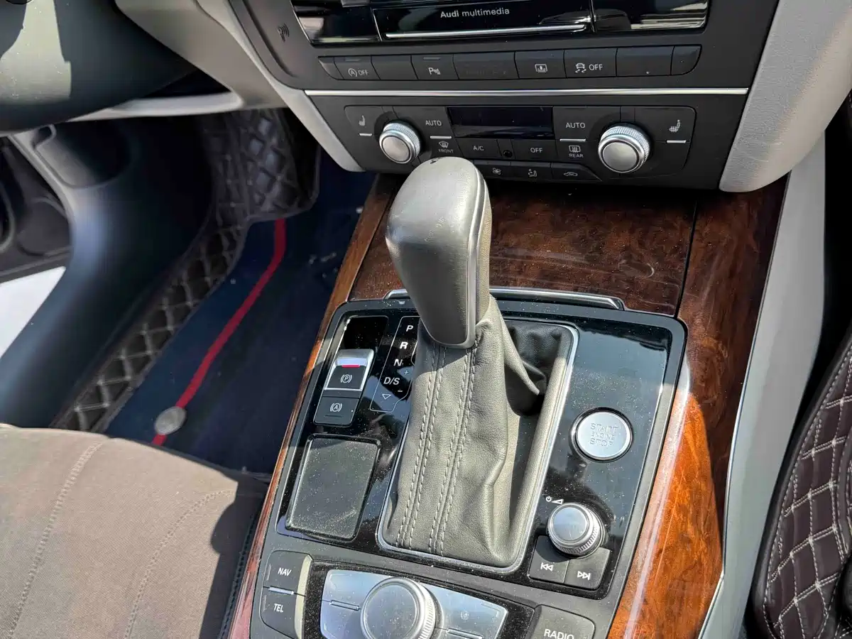 Audi A6L 2016 30 FSI Technology фото 11
